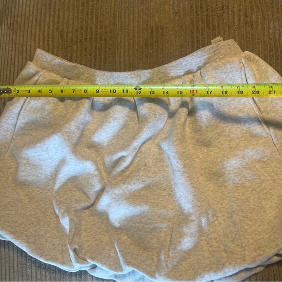 Offline By Aerie Cloud Fleece Bubble Skort Size Small NWT Gray Size XL - Picture 8 of 11
